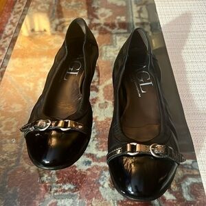 AGL Attilio Giusti Leombruni black cap toe ballet flats, size 41